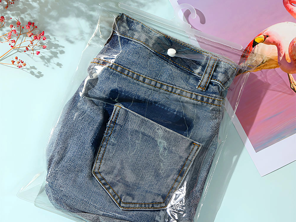 clothing packaging bags