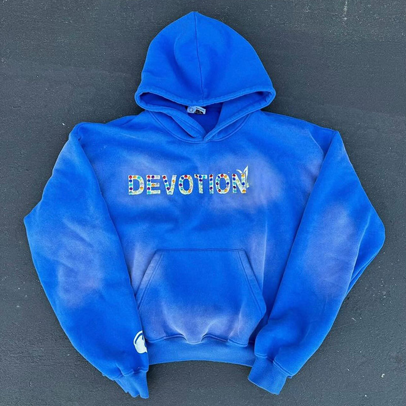 hoodie manufacturing with global shipping
